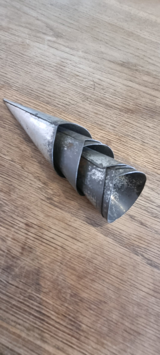 Rustic Cream Horn Moulds